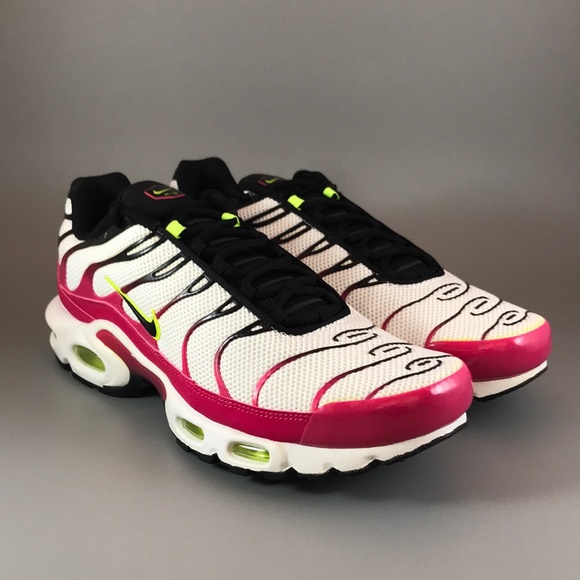 air max plus fuchsia